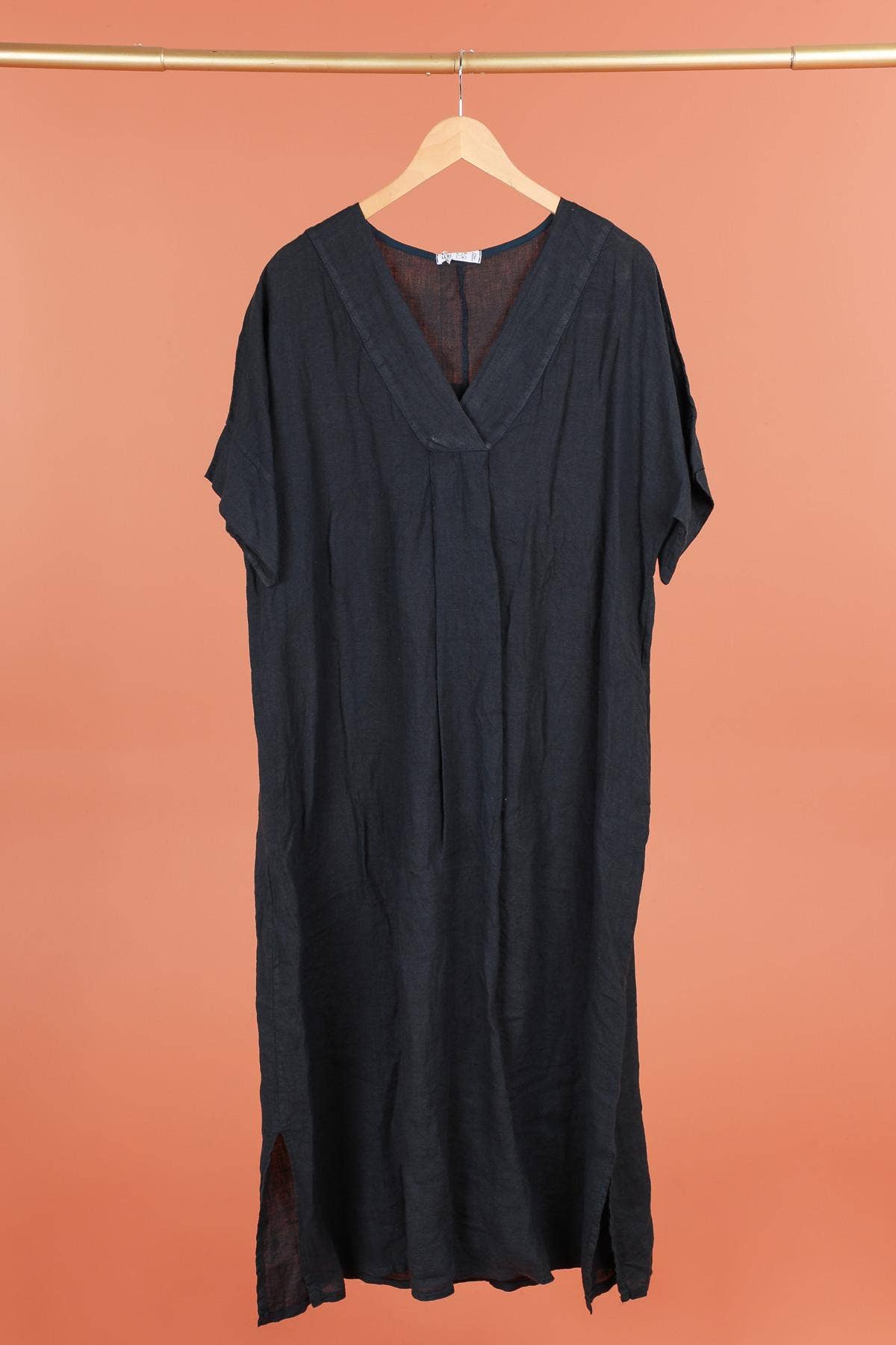 Long dress v-neck 62733 100% linen: Mustard
