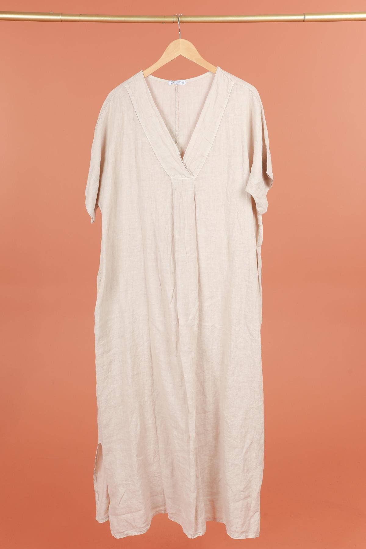 Long dress v-neck 62733 100% linen: Mustard