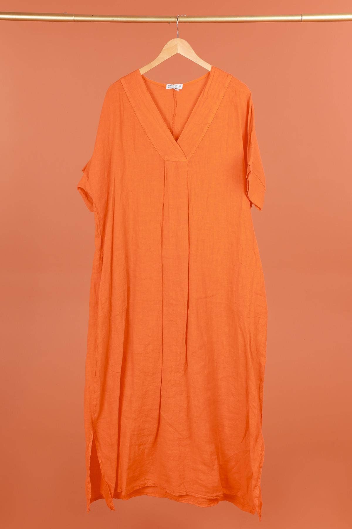 Long dress v-neck 62733 100% linen: Mustard