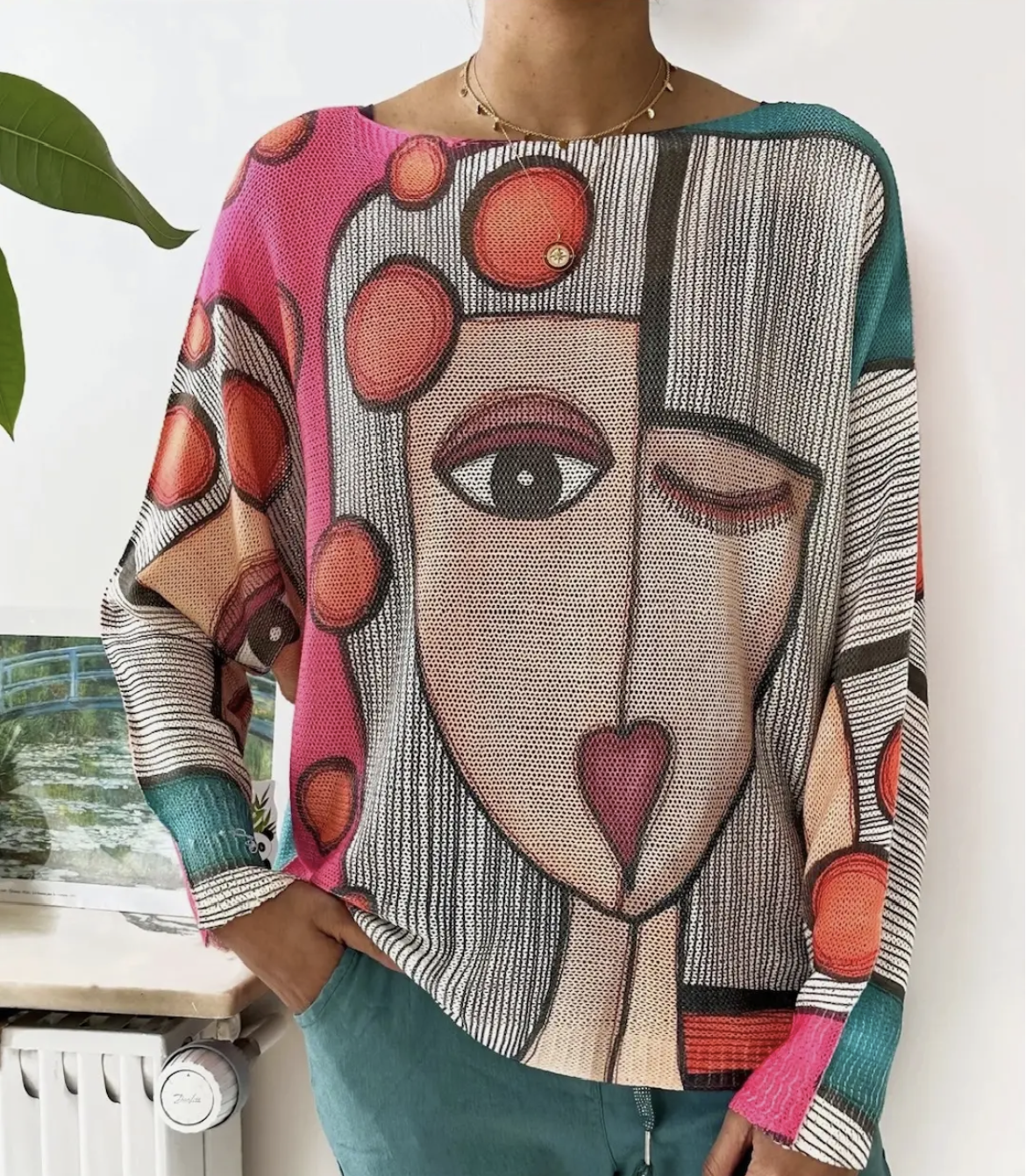 One Size Pink Picasso Style Printed Sweater