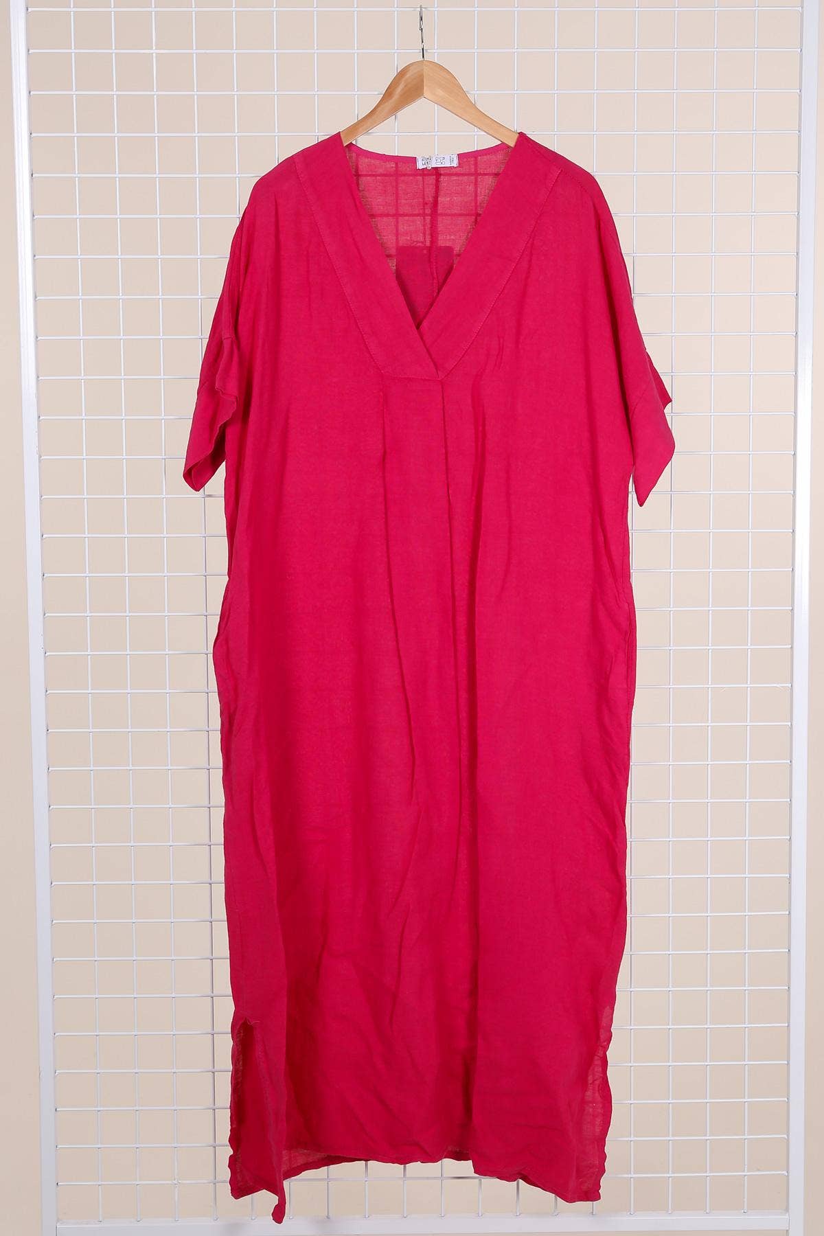 Long dress v-neck 62733 100% linen: Mustard