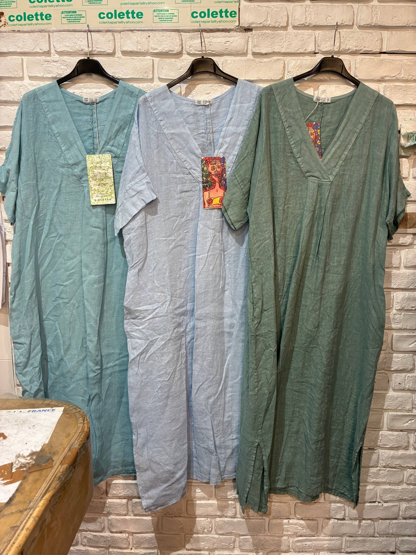 Long dress v-neck 62733 100% linen: Mustard