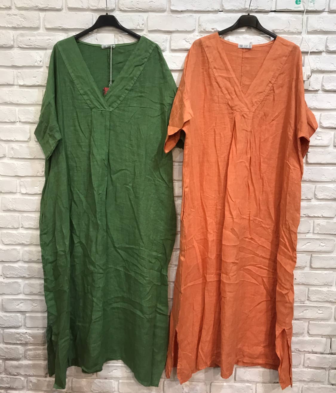 Long dress v-neck 62733 100% linen: Mustard